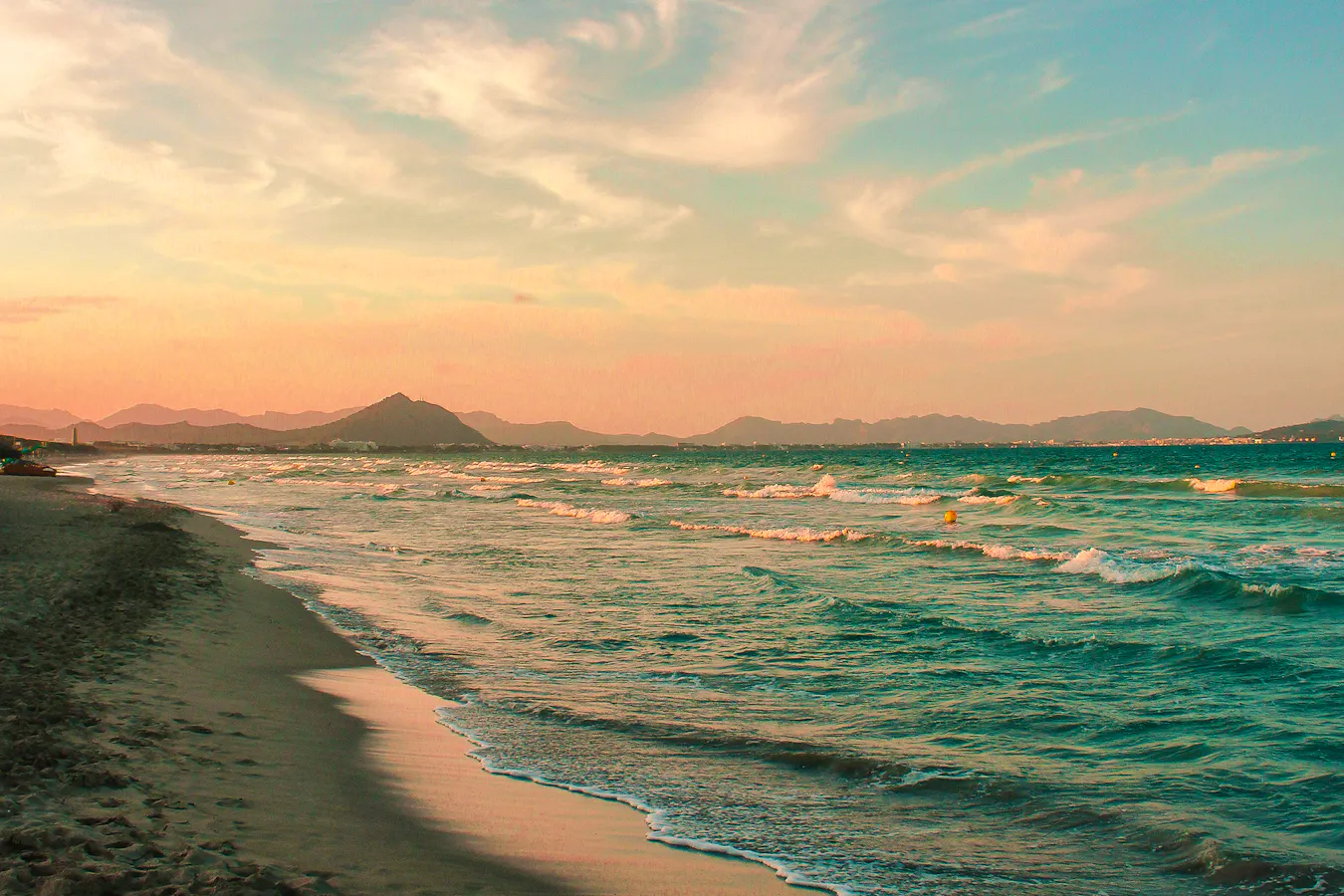 101 Family Holidays Halterm Mallorca Charlie-firth-HQJIQjXq1HI-unsplash Copy