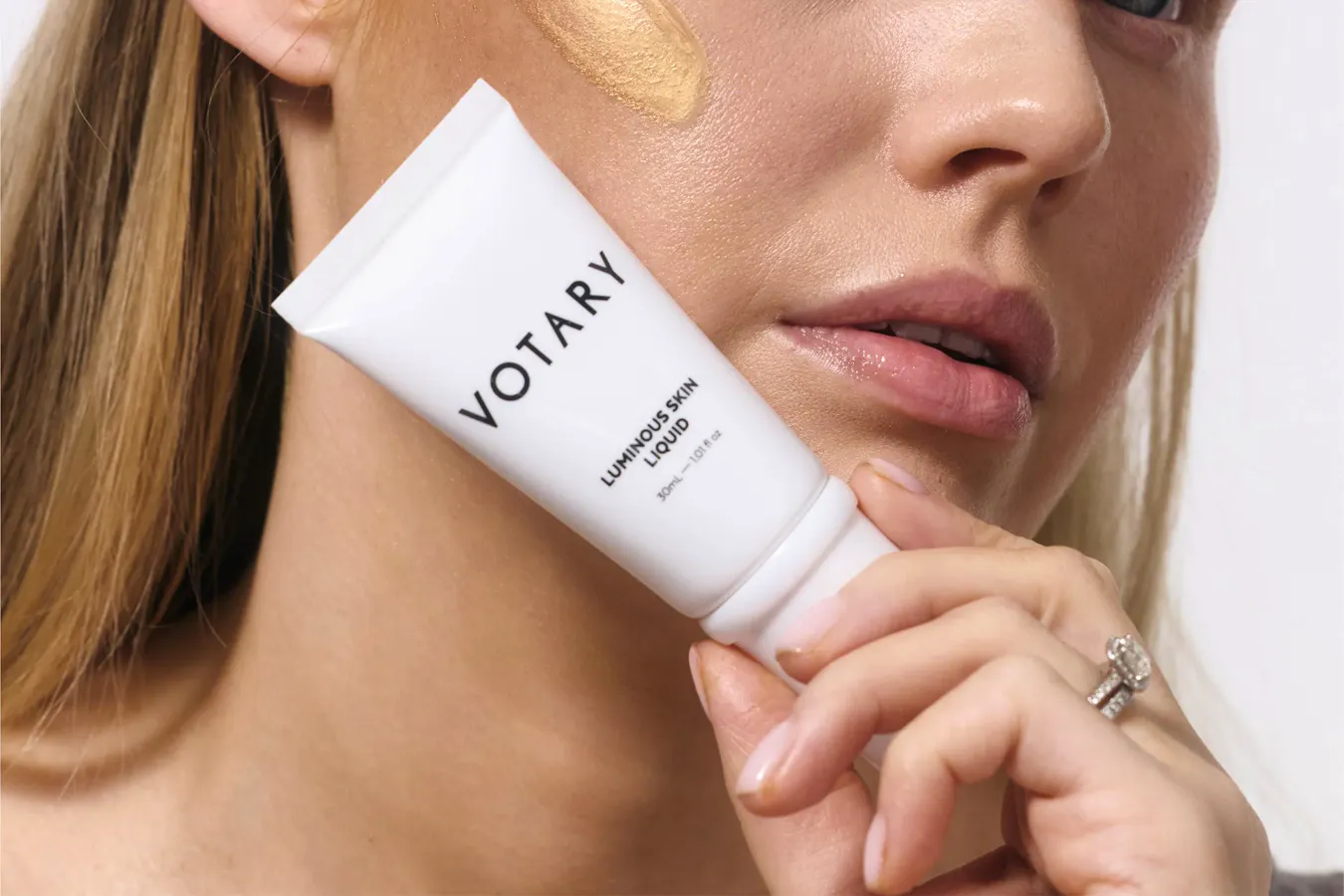 Beauty Radar Votary Luminous Skin Liquid