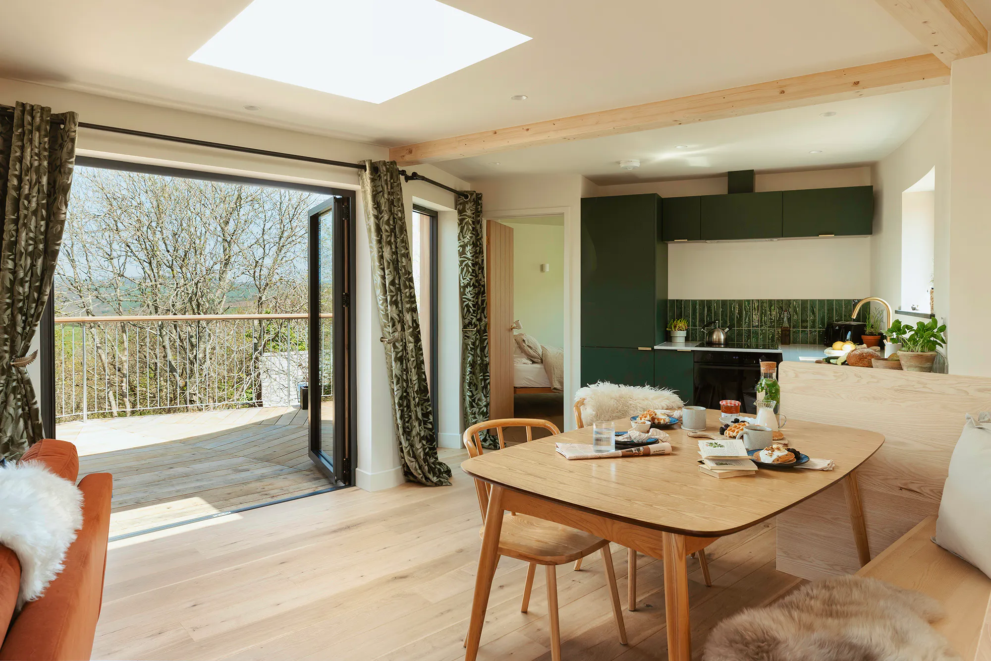 Unique Hideaways Cosy Autumn Breaks -Daskor Copy