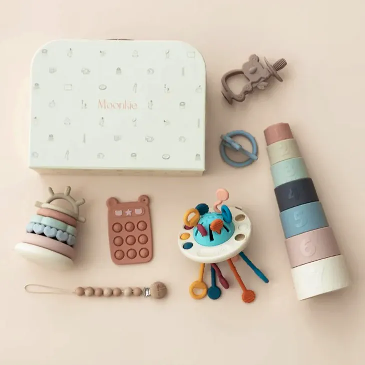 Moonkie Luxe Playtime Gift Set, £61