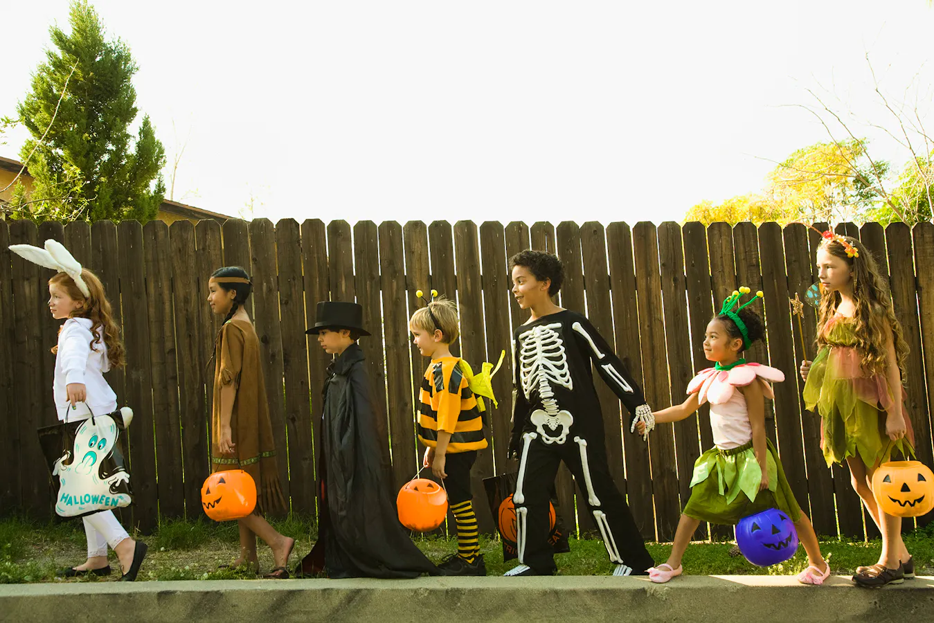 Halloween Costumes Kids Getty-images-zBiE_2UBTq0-unsplash Copy