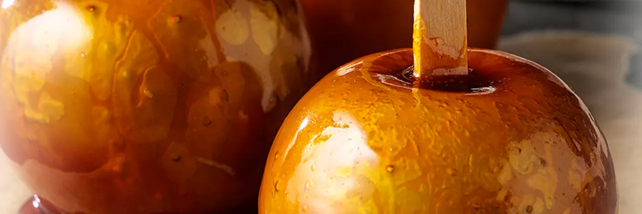 Lyle’S Tremendous Toffee Apples