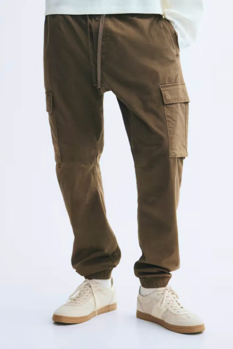 H&M Slim Fit Cargo Trousers, £24.99